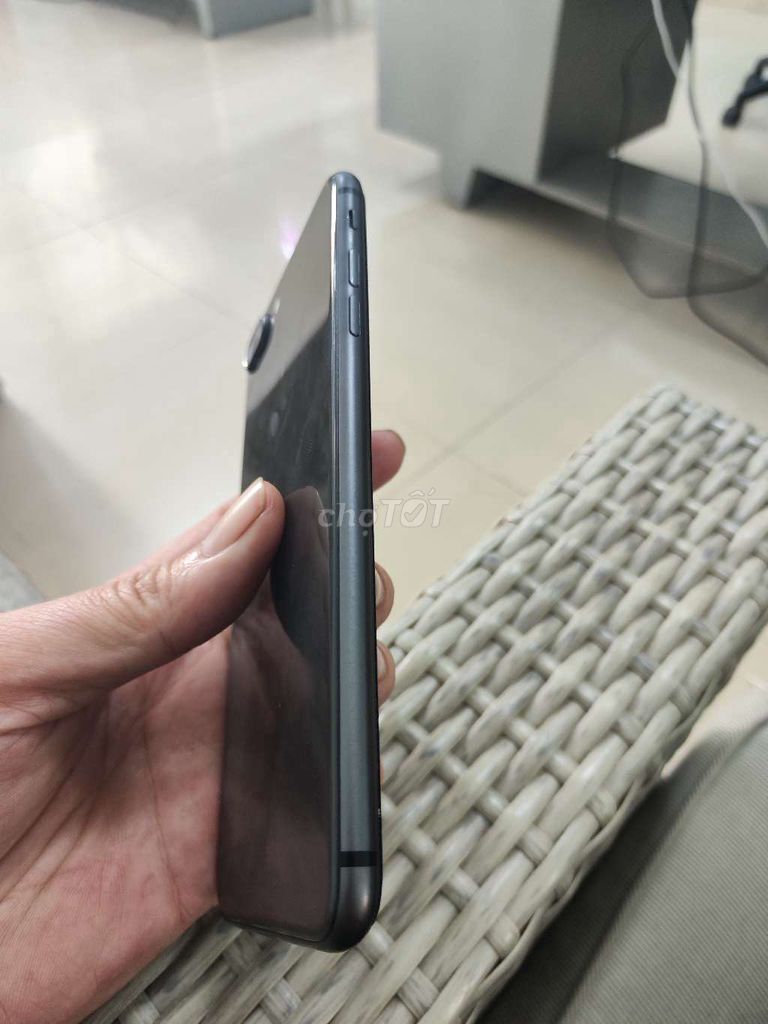 Apple iPhone 8 Plus 64GB Đen. Mua bán Điện thoại tại Thị xã Tân Uyên Bình Dương được đăng bởi Tý hình 1