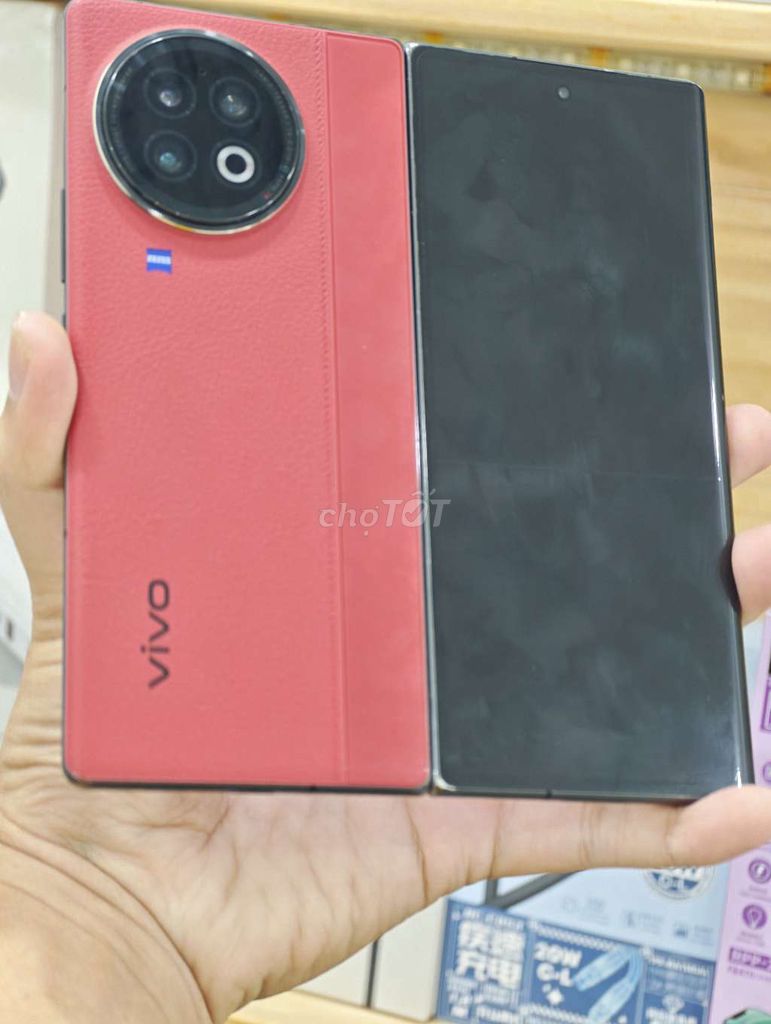 Vivo X Fold 2 12/256Gb Snap 8G2 màn hiển thị đẹp. Mua bán Điện thoại tại Quận 8 Tp Hồ Chí Minh được đăng bởi Đam Mê Công Nghệ hình 1