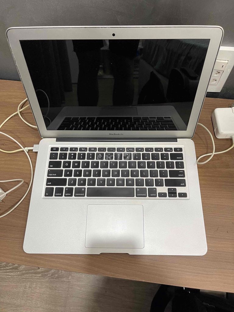 macbook 2012. Mua bán Laptop tại Thành phố Thủ Dầu Một Bình Dương được đăng bởi Kiều hình 1