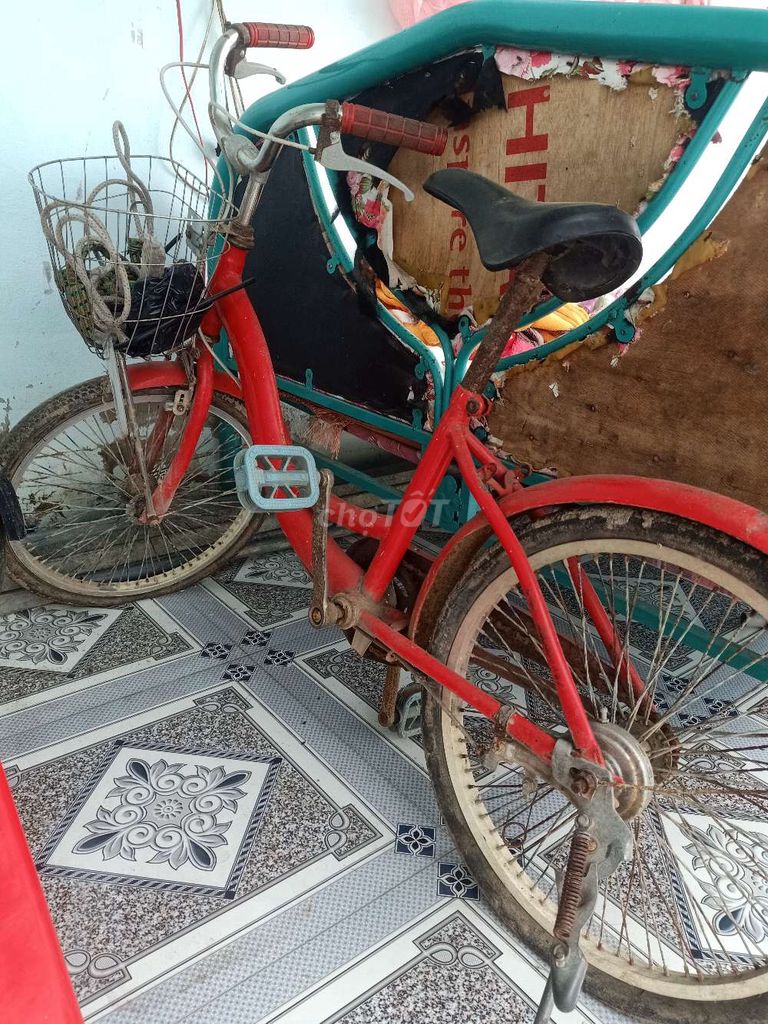 Dư xe Cần bán xe đạp trẻ em đi học