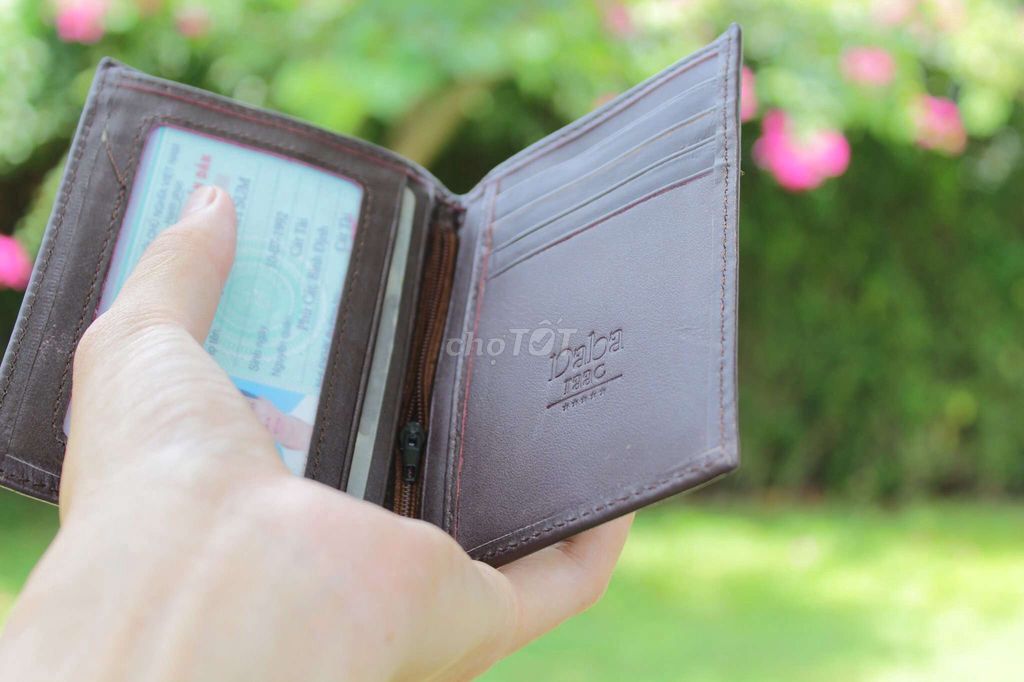 Sale ví da thật cho nam. Mua bán Túi xách tại Quận Ngũ Hành Sơn Đà Nẵng được đăng bởi Cô Trương hình 1