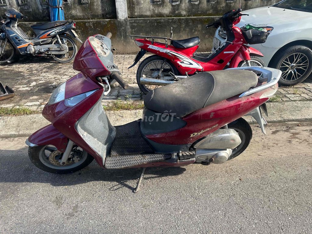 bán xe lâu ngày ko sử dung giấy tờ đầy đủ. Mua bán Xe máy tại Quận Cẩm Lệ Đà Nẵng được đăng bởi Minh nhật quang hình 1