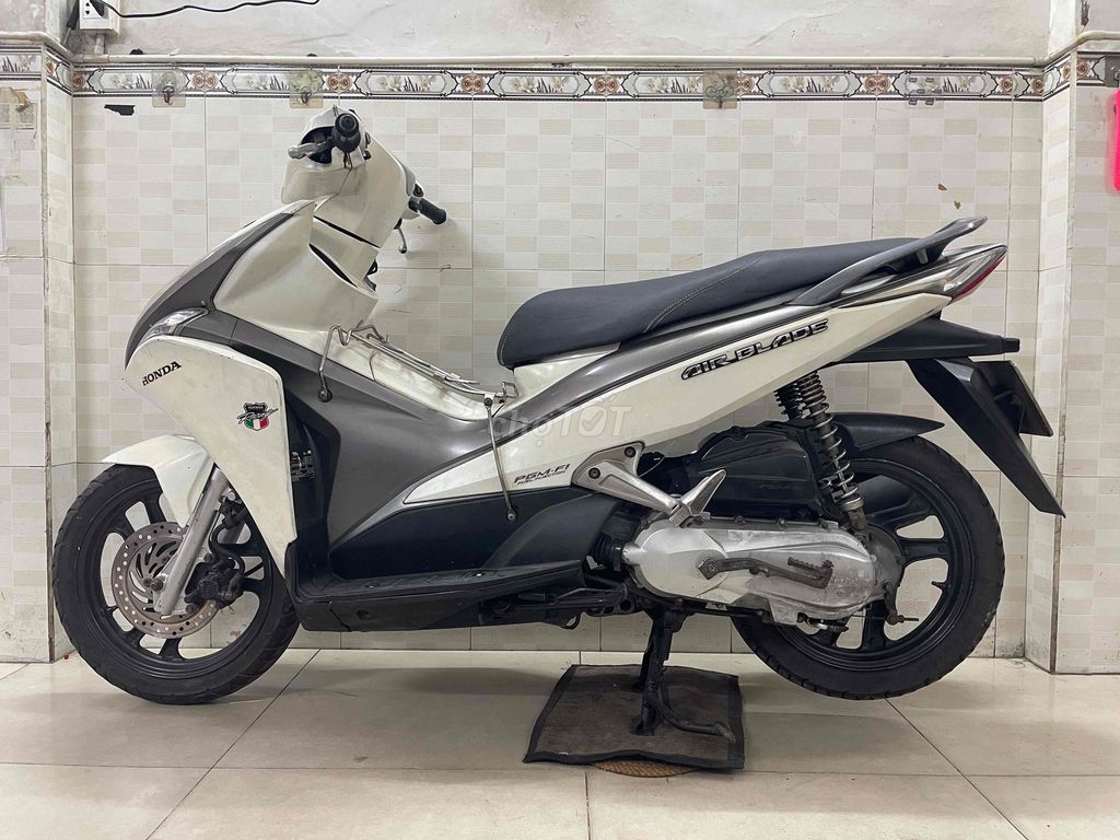 AB 2012 BS 60 HỖ TRỢ GÓP OĐ NỢ XẤU CÓ GL ĐỖI XE. Mua bán Xe máy tại Huyện Hóc Môn Tp Hồ Chí Minh được đăng bởi Khaianh  hình 2