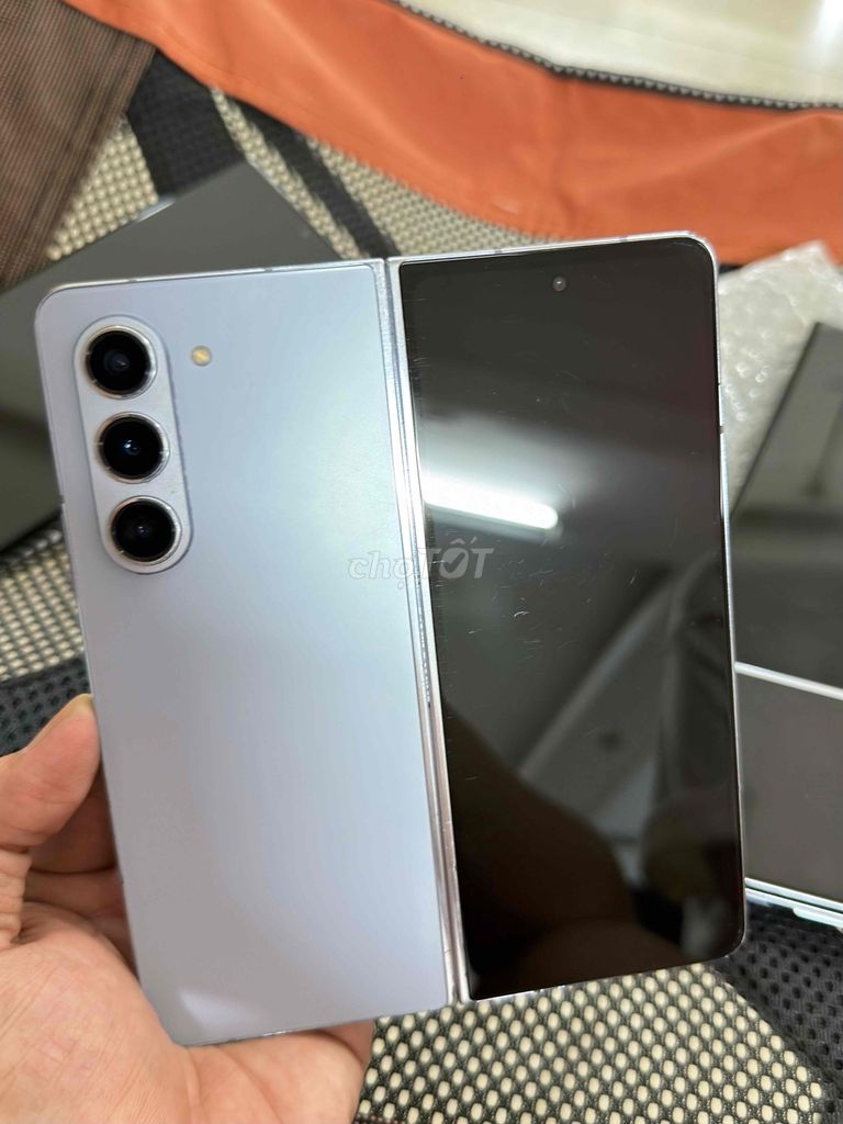 Samsung Galaxy Z Fold5 VN Xanh Bạc. Mua bán Điện thoại tại Quận 5 Tp Hồ Chí Minh được đăng bởi Gia Bảo hình 1