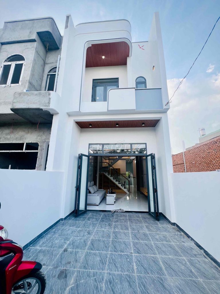 BÁN NHÀ LẦU SỔ RIÊNG SAU CHỢ TÂN BÌNH P TÂN TRIỀU