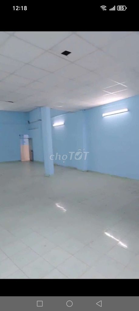 Склад 7х40м с расширением, 450м2, фасад крупной дороги в районе Тан Фу