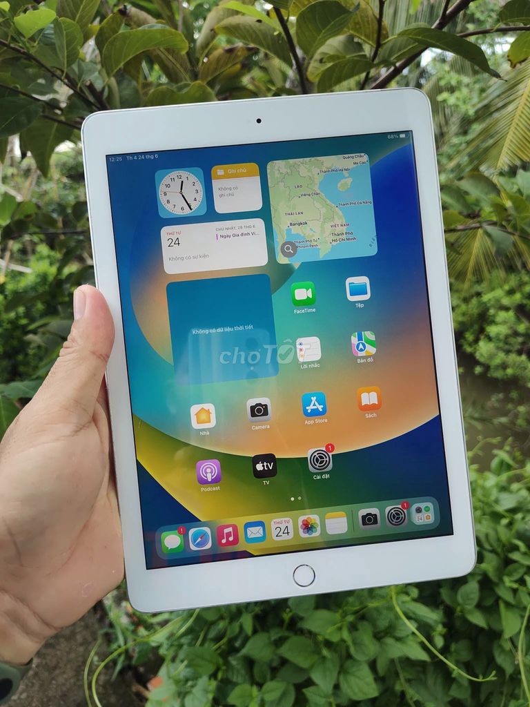 Apple iPad Gen 5 4G LTE 32GB Bạc. Mua bán Máy tính bảng tại Thành phố Cà Mau Cà Mau được đăng bởi Hội Đồ Điện Tử hình 1