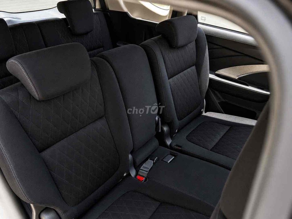 Mitsubishi Xpander AT Eco 2022 коричневый 73 000 км