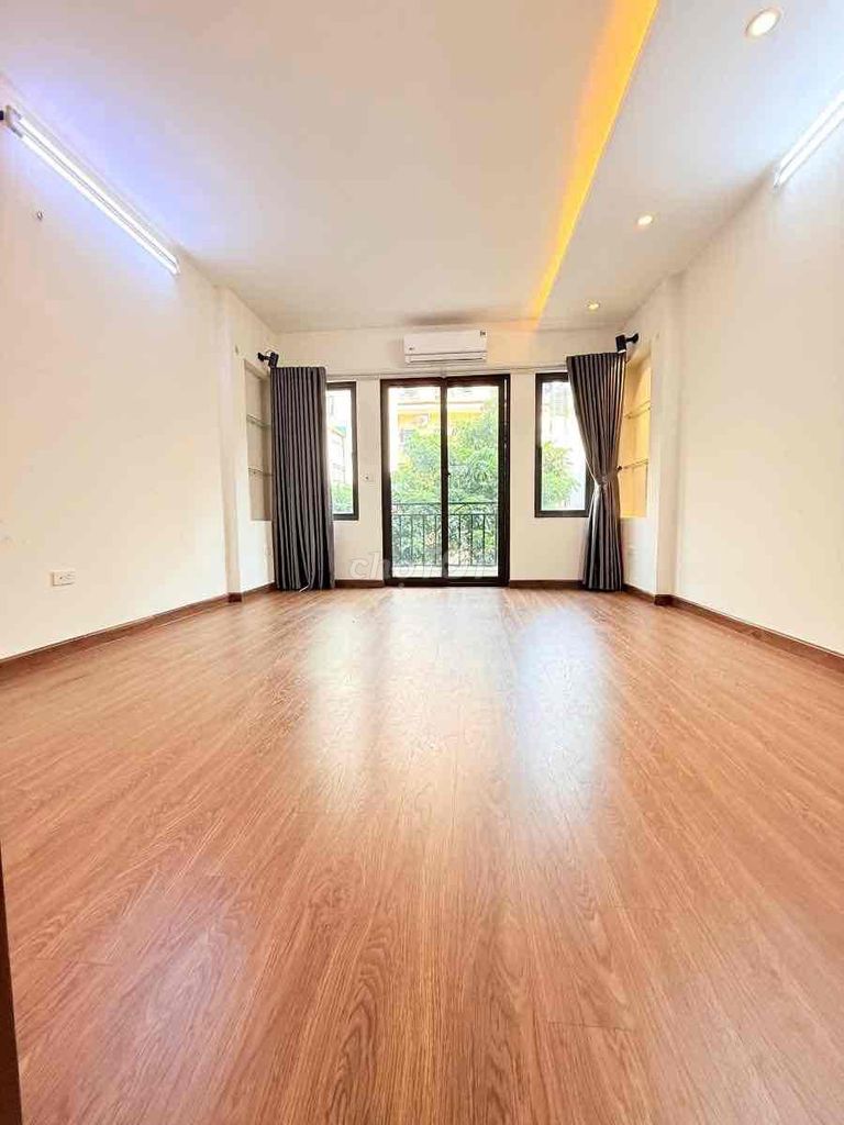 Lô Góc Cầu Giấy 60m2 - 5 Tầng - Ngõ Thông - Kinh Doanh - Giá 11 Tỷ TL Phố Dương Quảng Hàm, Phường Quan Hoa, Quận Cầu Giấy, Hà Nội Quận Cầu Giấy Hà Nội