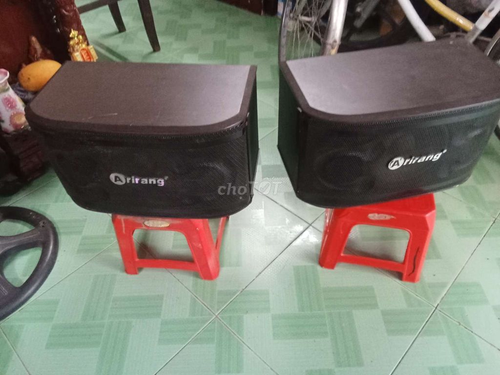 Loa karaoke Arirang Đen. Mua bán Tivi, Âm thanh tại Thành phố Thủ Đức Tp Hồ Chí Minh được đăng bởi Phan Hoàng Tuấn  hỏi chơi cho vui thì bỏ qua dùm  hình 1