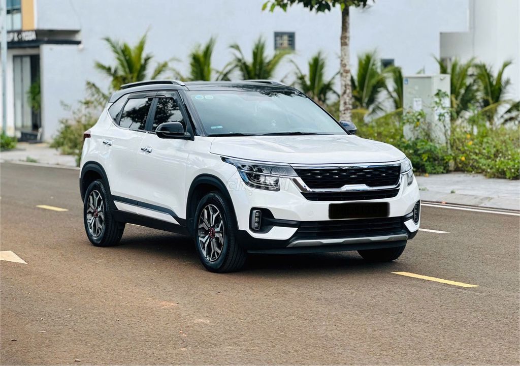 KIA Seltos 2021 Premium. Mua bán Ô tô tại Thành phố Pleiku Gia Lai được đăng bởi Kết Nguyễn hình 1