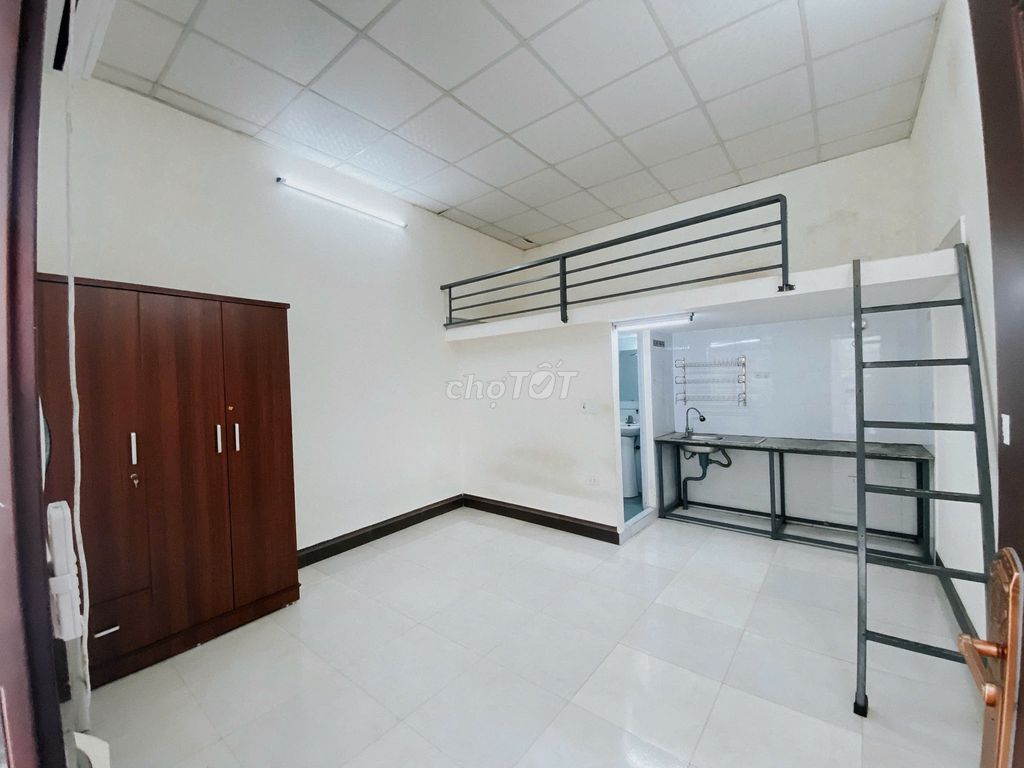 Комната на улице Кау Жай, 255