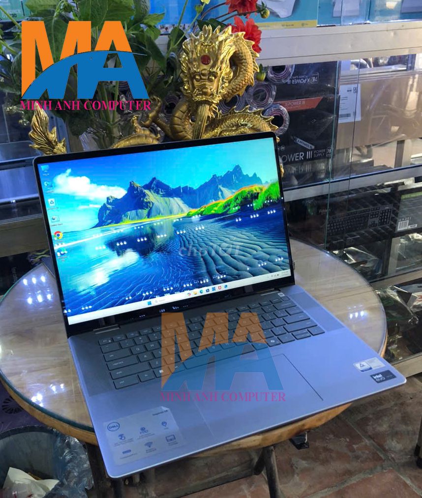 Laptop Dell Ultra cấu hình khủng long đời mới nhất