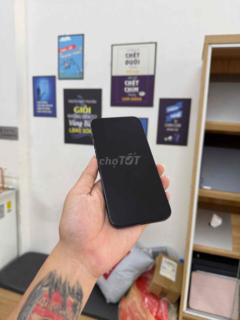 Apple iPhone 15 Pro Max 256GB Xám Nguyên bản. Mua bán Điện thoại tại Quận Đống Đa Hà Nội được đăng bởi TP Hanoi Mobile hình 1