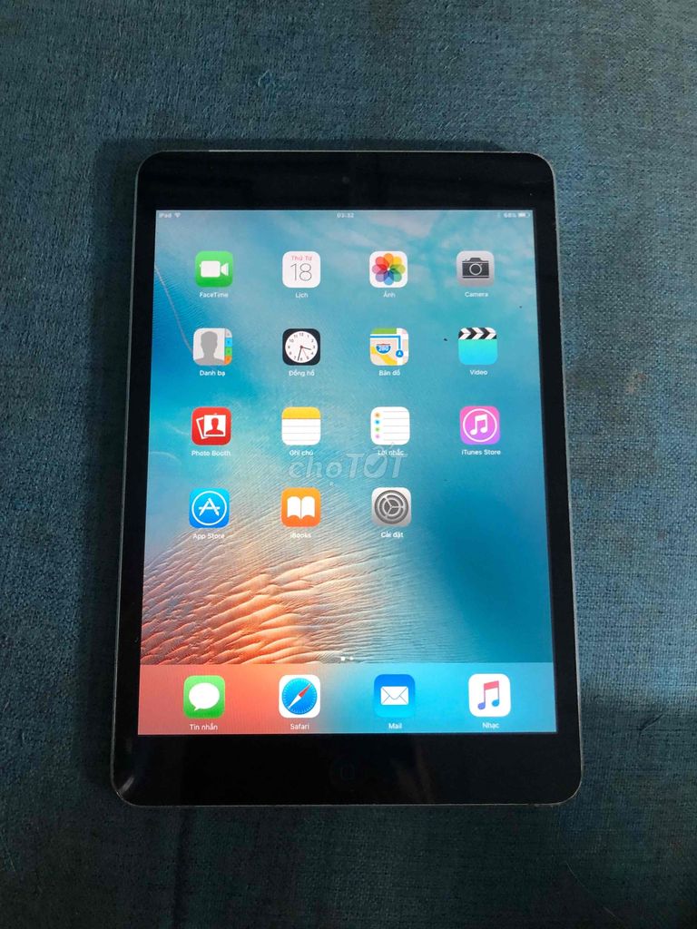 ipad mini còn mới 90% như hình chụp trên