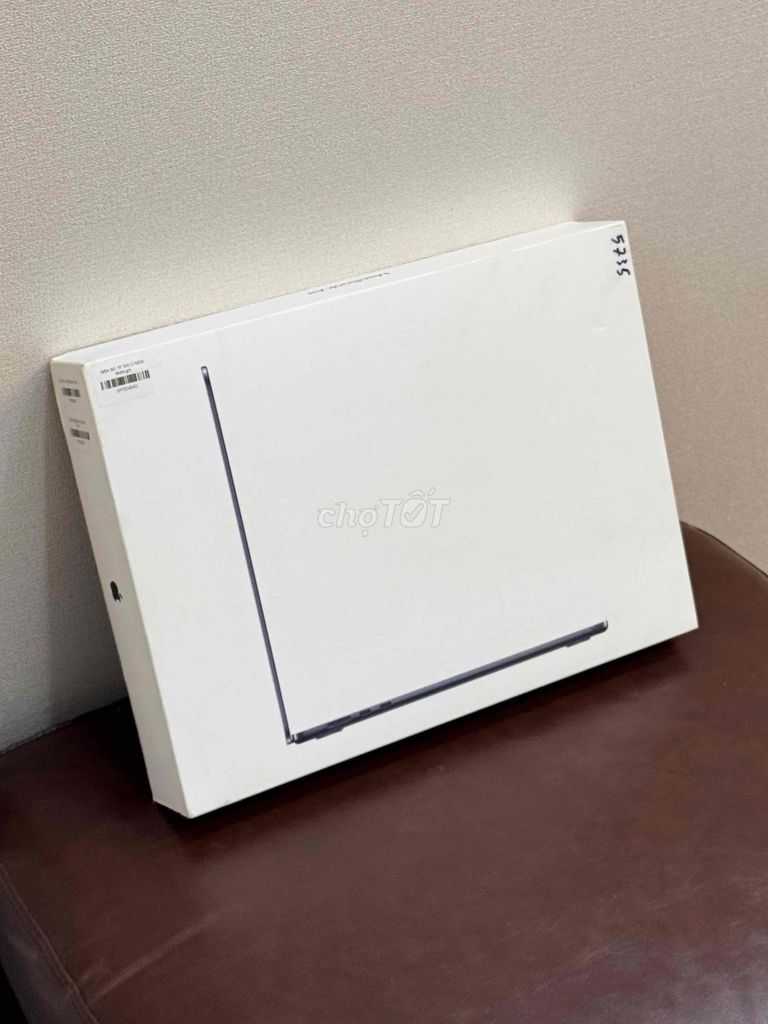 Macbook air M3 15' Midnight (NEW) Ram 8GB/Ssd 512G. Mua bán Laptop tại Quận 10 Tp Hồ Chí Minh được đăng bởi APPLE 2HAND hình 1