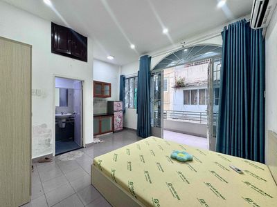 Аренда · 1 комн. · 25 м² · Quận 3, ул. Đường Nguyễn Đình Chiểu