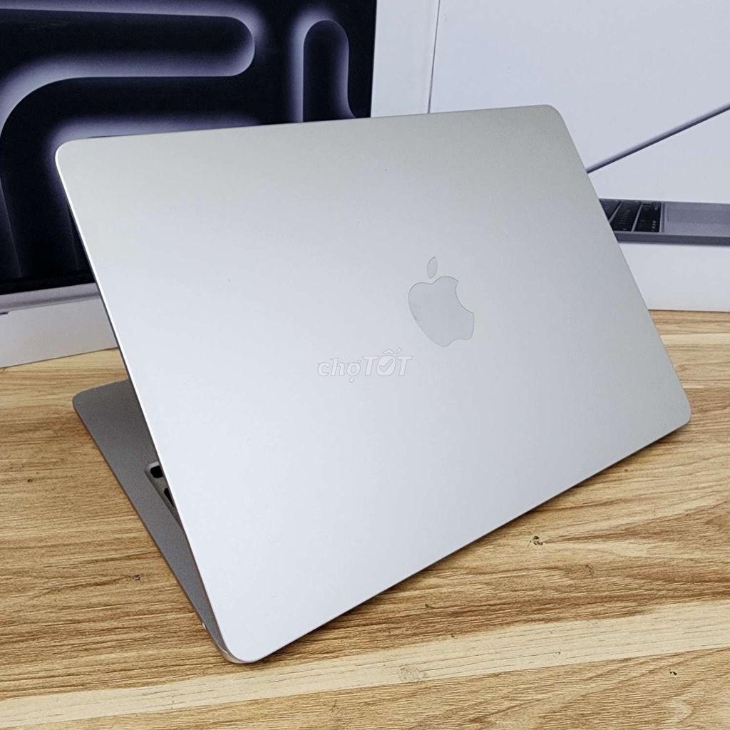 Macbook Air M2/16/256 full chức năng. Mua bán Laptop tại Quận Ba Đình Hà Nội được đăng bởi Minh Trang hình 1