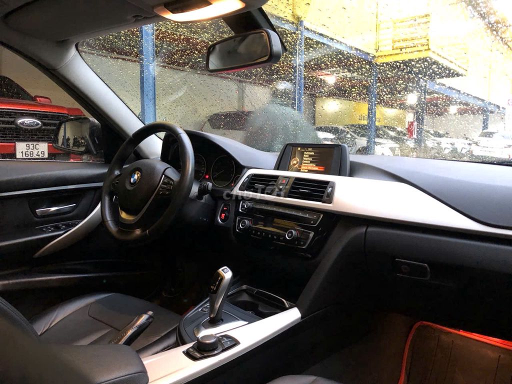 BMW 320i 2016. Mua bán Ô tô tại Quận Tân Phú Tp Hồ Chí Minh được đăng bởi Nguyễn Tân Xe Lướt  hình 4