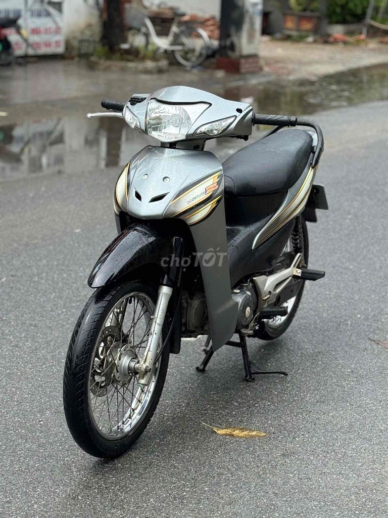 Хонда Вейв S 100 2007, серебро, 30 000 км