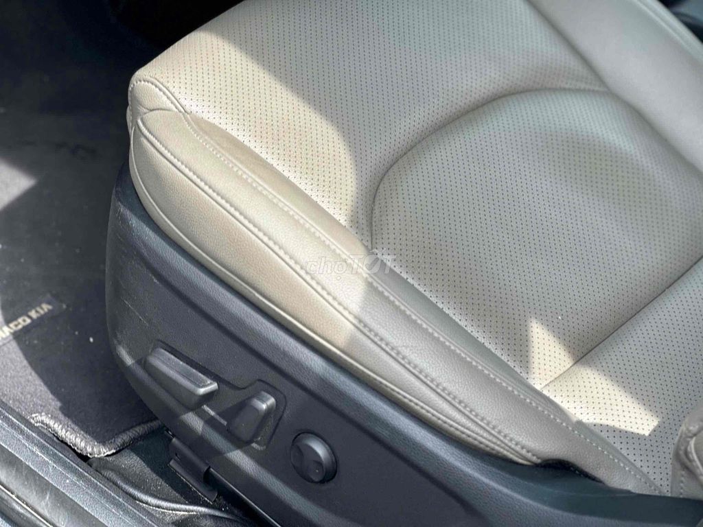 Kia Cerato 2020 1.6 AT Luxury  - 55000 km. Mua bán Ô tô tại Quận 12 Tp Hồ Chí Minh được đăng bởi Phong hình 5