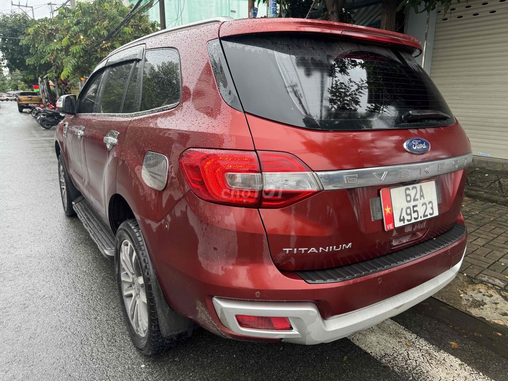 Ford Everest 2019 Titanium 2.0L AT 4x2 - 68000 km. Mua bán Ô tô tại Huyện Bình Chánh Tp Hồ Chí Minh được đăng bởi QT hình 3