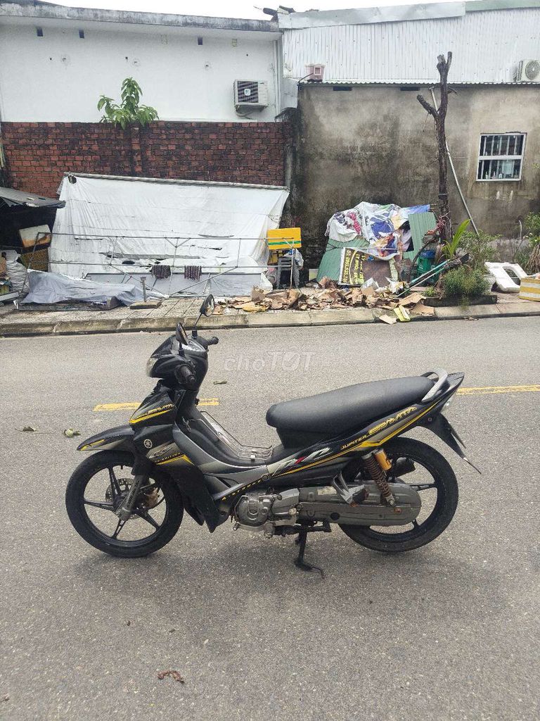 Мотоцикл Yamaha Jupiter Gravita черный б/у