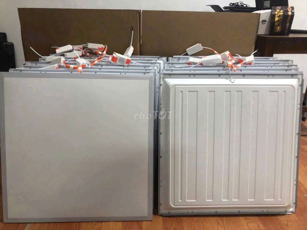 Đèn panel LED 50W 60x60cm. Mua bán Đèn tại Quận Ngũ Hành Sơn Đà Nẵng được đăng bởi HONG NT hình 1