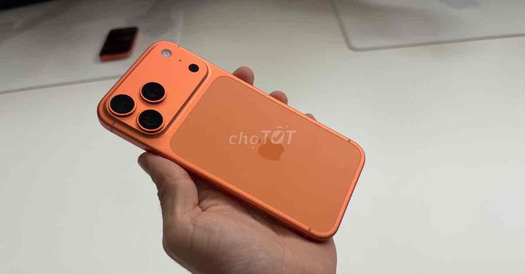 Apple iPhone 17 Pro Max 256GB Cam. Mua bán Điện thoại tại Quận Cẩm Lệ Đà Nẵng được đăng bởi Phát Lê Xuân hình 1