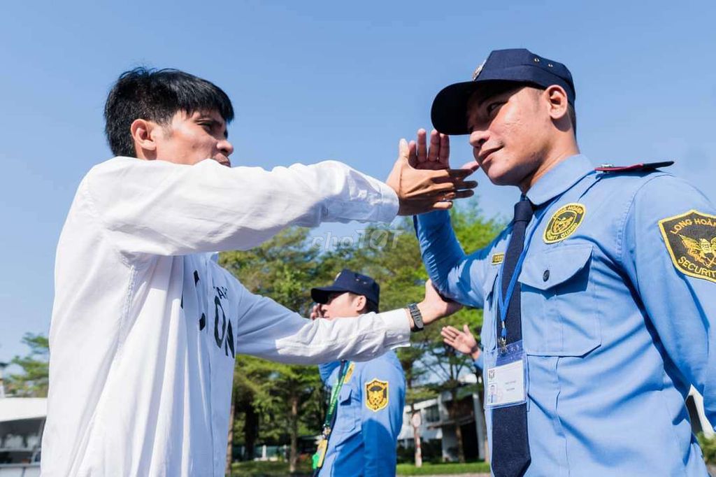 Tuyển bảo vệ NAM/NỮ/TOMBOY