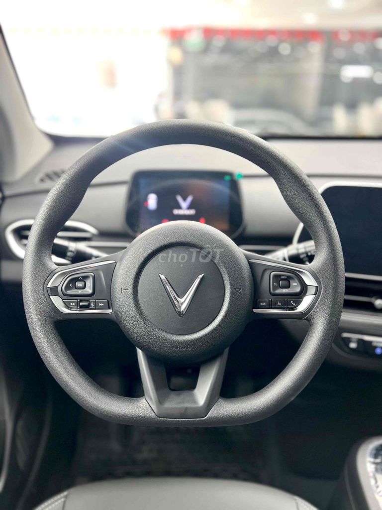 VF5 Ông Hoàng Dịch Vụ - Trả Trước 0đ - TK Chi Phí. Mua bán Ô tô tại Thành phố Thủ Đức Tp Hồ Chí Minh được đăng bởi Triệu Tú  hình 11