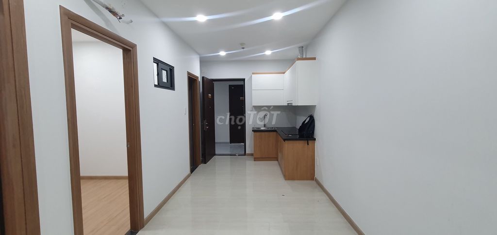 Bán căn hộ 2PN 1WC Bcons Green View giá 1,950 tỷ bao thuế phí sang tên