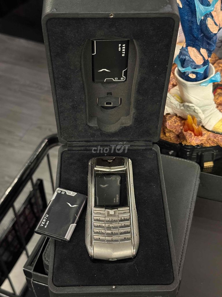 Vertu Ascent Bạc, Da Zin, Full Hộp Sổ. Mua bán Điện thoại tại Quận 3 Tp Hồ Chí Minh được đăng bởi Phan Hong Phuc hình 5