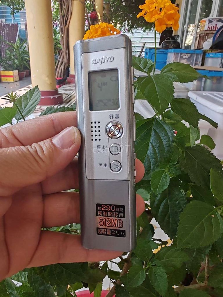 Máy ghi âm Sanyo ICR-B68 Bạc. Mua bán Thiết bị đeo thông minh tại Quận 7 Tp Hồ Chí Minh được đăng bởi Vy Vy hình 1