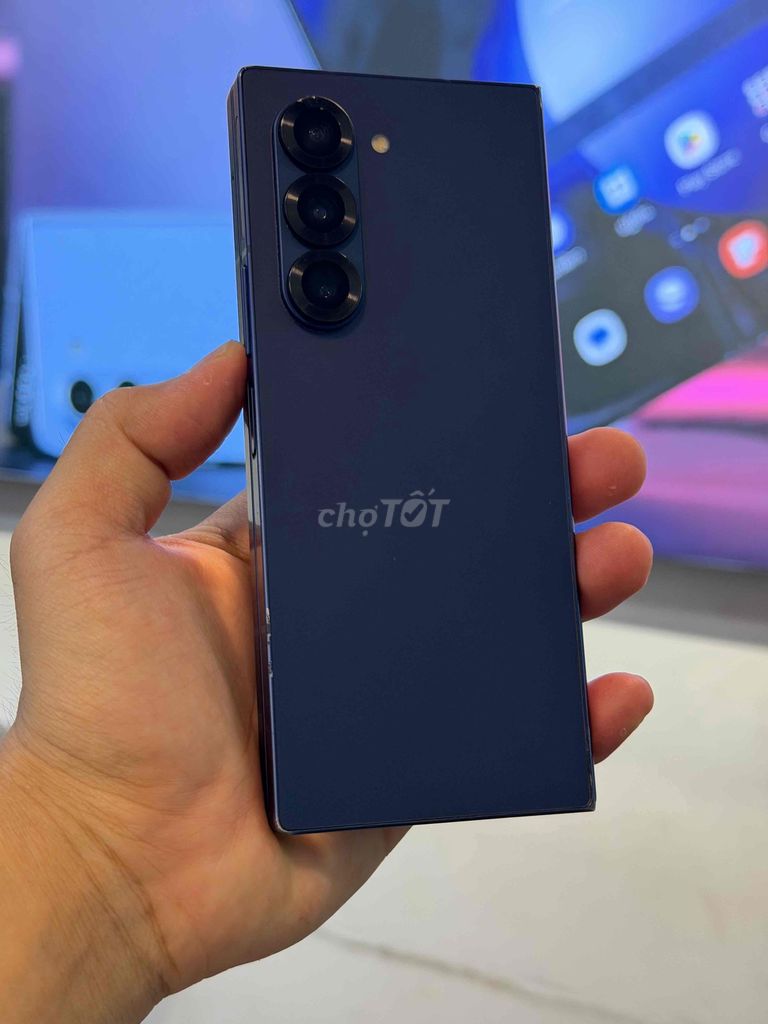 Samsung Galaxy Z Fold6 512GB Xanh Navy Mỹ. Mua bán Điện thoại tại Quận 3 Tp Hồ Chí Minh được đăng bởi Phone2Hand hình 1