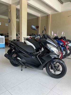 pcx 2016 . lướt 1700km .bao ko tua .zin nguyên bản. Mua bán Xe máy tại Thành phố Rạch Giá Kiên Giang được đăng bởi XE MÁY ÚT BÉ 
