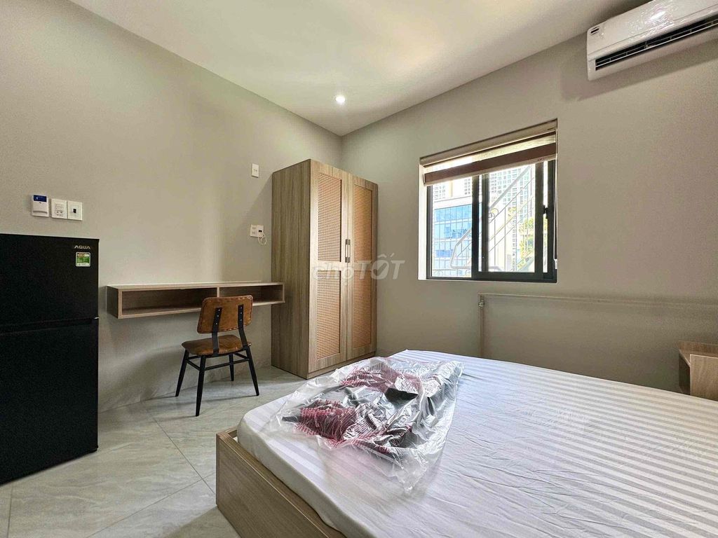 Khai trương studio mới cửa sổ to thang máy gần cầu Ba Son, khu Sala