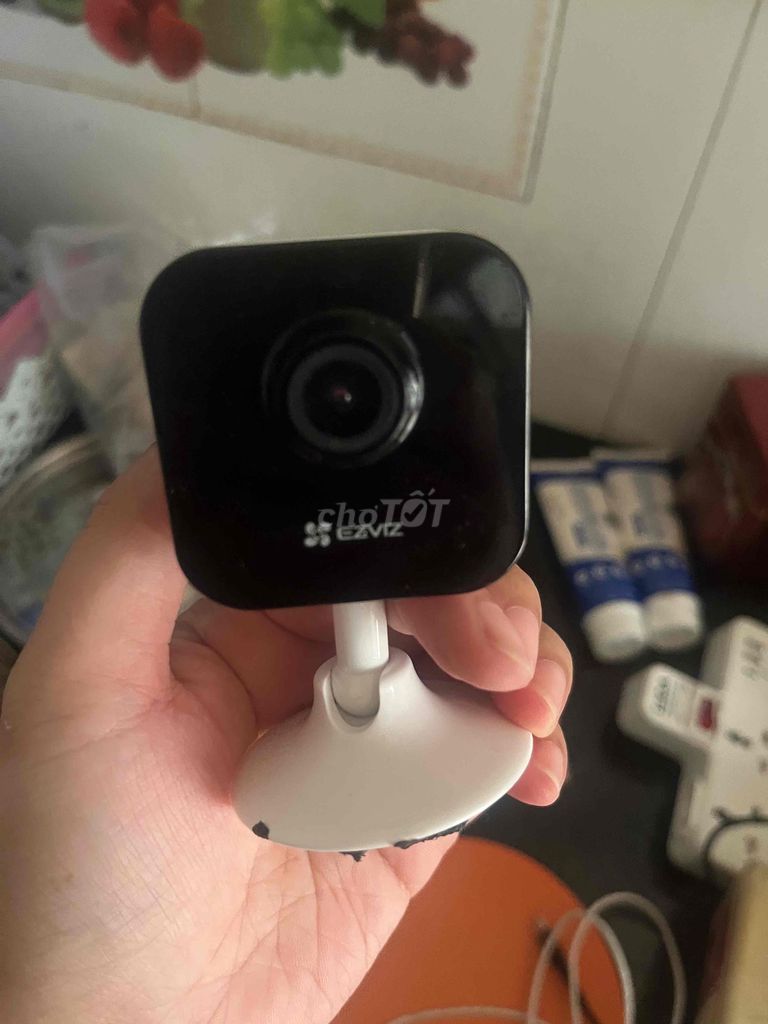 Camera an ninh EZVIZ Đen, Trắng. Mua bán Máy ảnh, Máy quay tại Quận 1 Tp Hồ Chí Minh được đăng bởi Đỗ Hiền hình 1