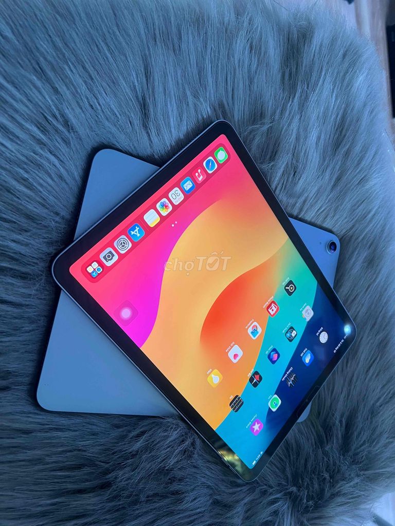 ipad air 4 64G  Wifi 99% hỗ trợ trả góp. Mua bán Máy tính bảng tại Thành phố Thủ Dầu Một Bình Dương được đăng bởi ipad gíá sỉ Đào Long hình 2