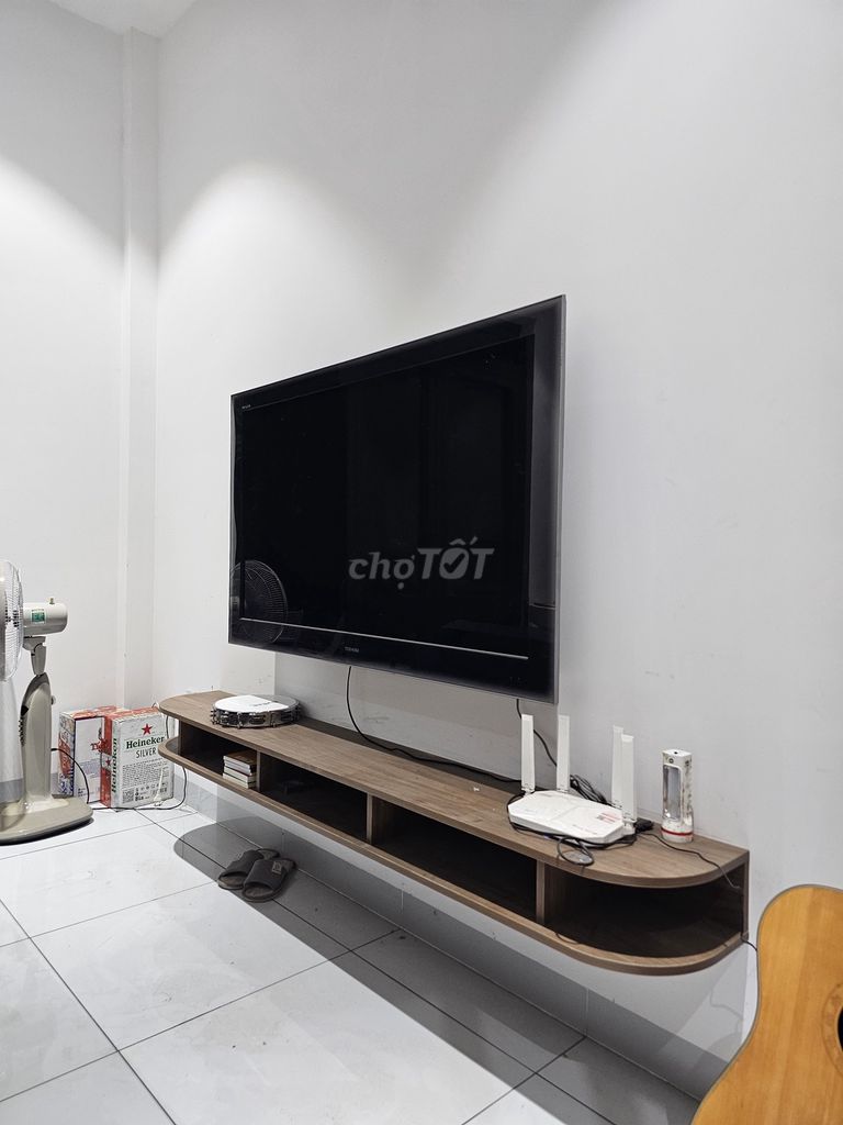 Kệ tivi treo tường 2 mét. Mua bán Tủ, kệ gia đình tại Quận Bình Tân Tp Hồ Chí Minh được đăng bởi Nguyên hình 1