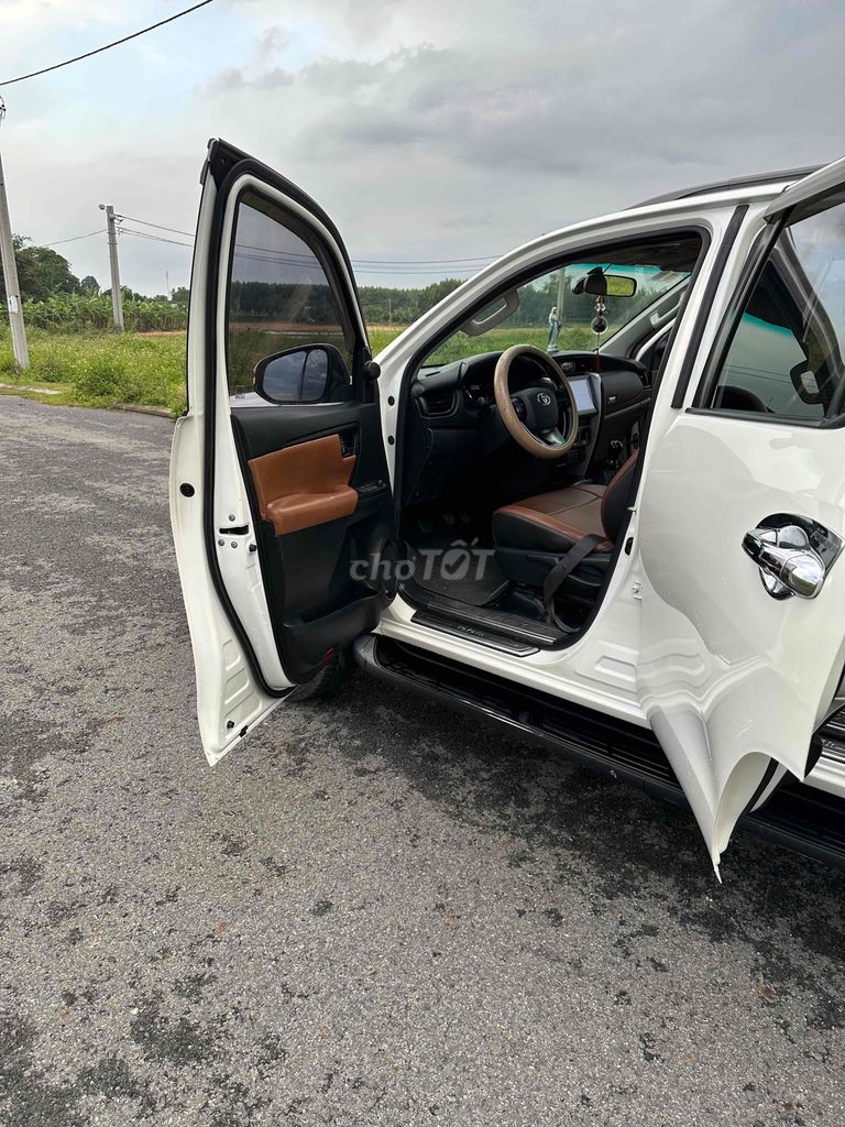 Toyota Fortuner 2019 2.4G 4x2 MT - 145000 km. Mua bán Ô tô tại Thị xã Tân Uyên Bình Dương được đăng bởi Ngô nhat tien hình 8