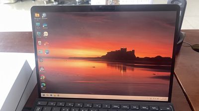 Surface Pro X SQ1 LTE RAM 16GB/SSD 256. Mua bán Laptop tại Quận Ngô Quyền Hải Phòng được đăng bởi A Hội
