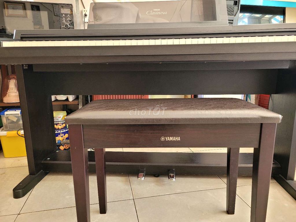 Đàn piano điện Yamaha CLP550