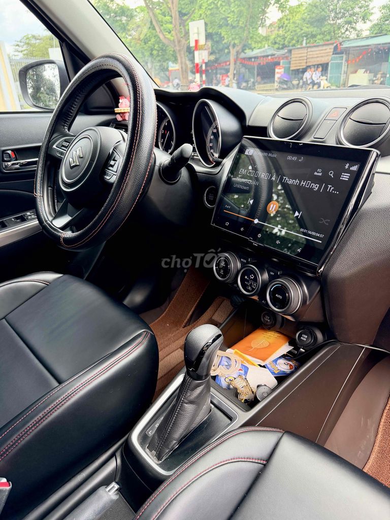 Suzuki Swift 2022 - 39000 km. Mua bán Ô tô tại Quận Long Biên Hà Nội được đăng bởi Đào Việt Phương hình 6