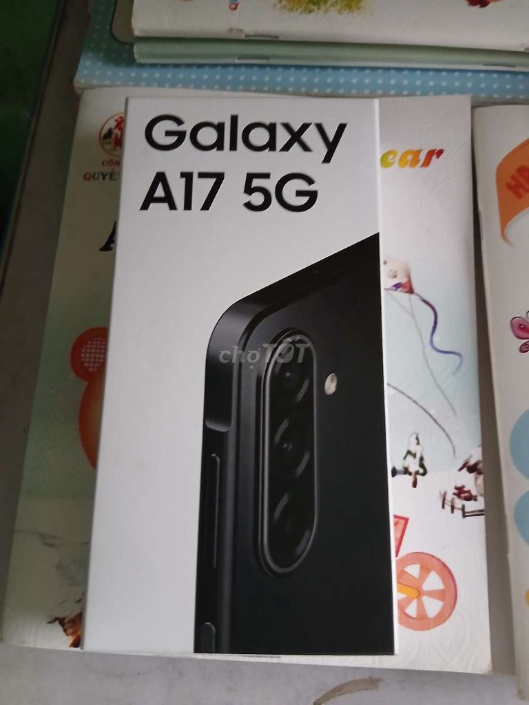 Samsung Galaxy A17 5G 128GB Đen. Mua bán Điện thoại tại Huyện Bình Chánh Tp Hồ Chí Minh được đăng bởi Nguyen Lan hình 1