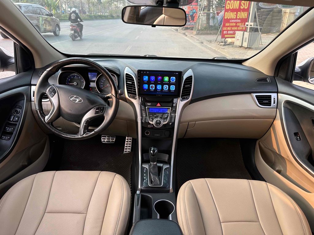 Hyundai i30 2013 1.6AT Trắng Nhập Khẩu 1 Chủ. Mua bán Ô tô tại Quận Cầu Giấy Hà Nội được đăng bởi Vũ Kiên hình 6