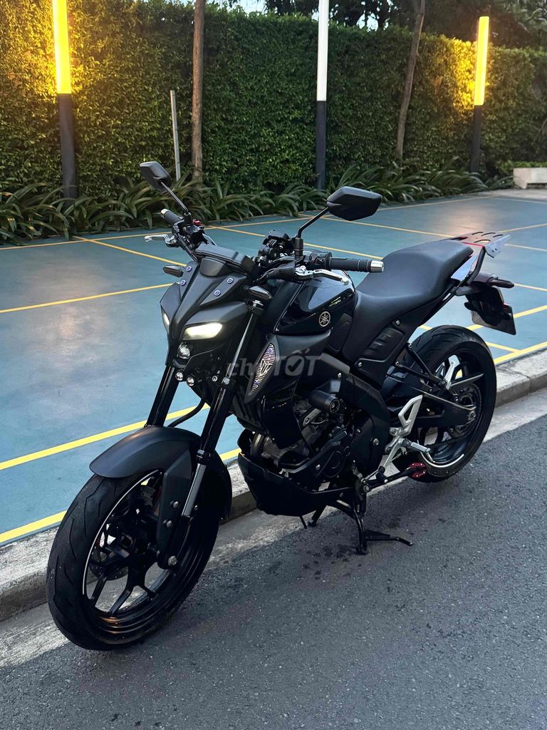 Yamaha MT-15 2022 - Полный черный