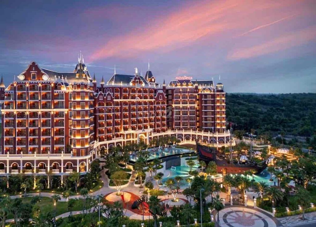 𝗠𝗼𝘃𝗲𝗻𝗽𝗶𝗰𝗸 𝗥𝗲𝘀𝗼𝗿𝘁 𝗣𝗵𝗮𝗻 𝗧𝗵𝗶𝗲̂́𝘁. Du lịch tại Quận 3 Tp Hồ Chí Minh được đăng bởi Pham Phan Thanh Thuý hình 3