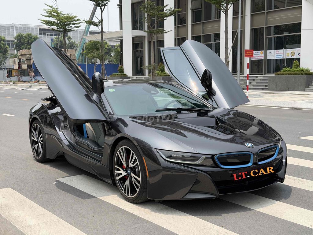 BMW i8 2015
