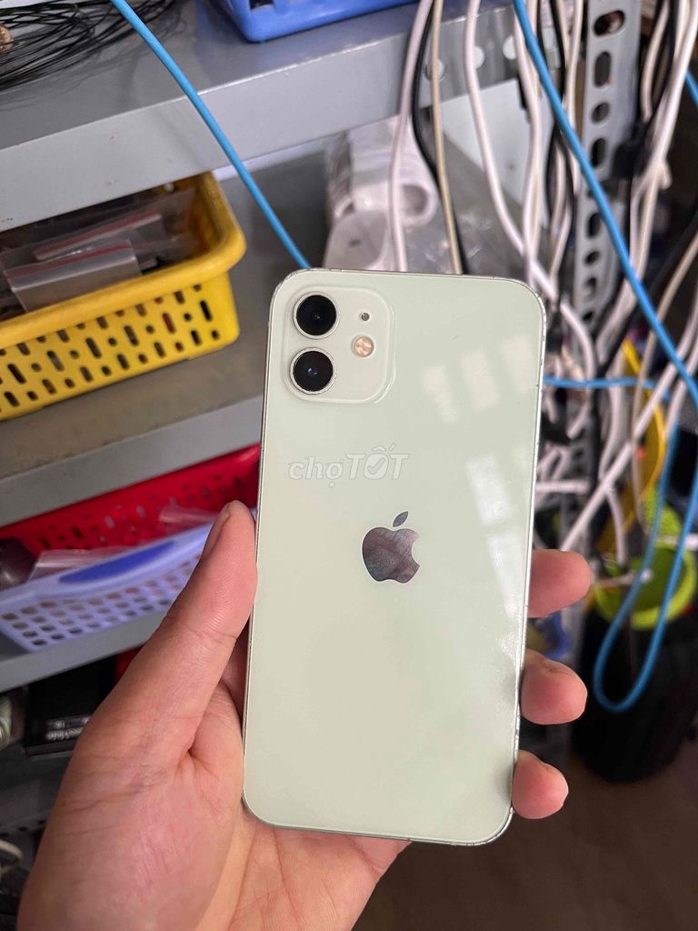 iPhone 12 zin. Mua bán Điện thoại tại Quận Tân Phú Tp Hồ Chí Minh được đăng bởi LONG hình 1